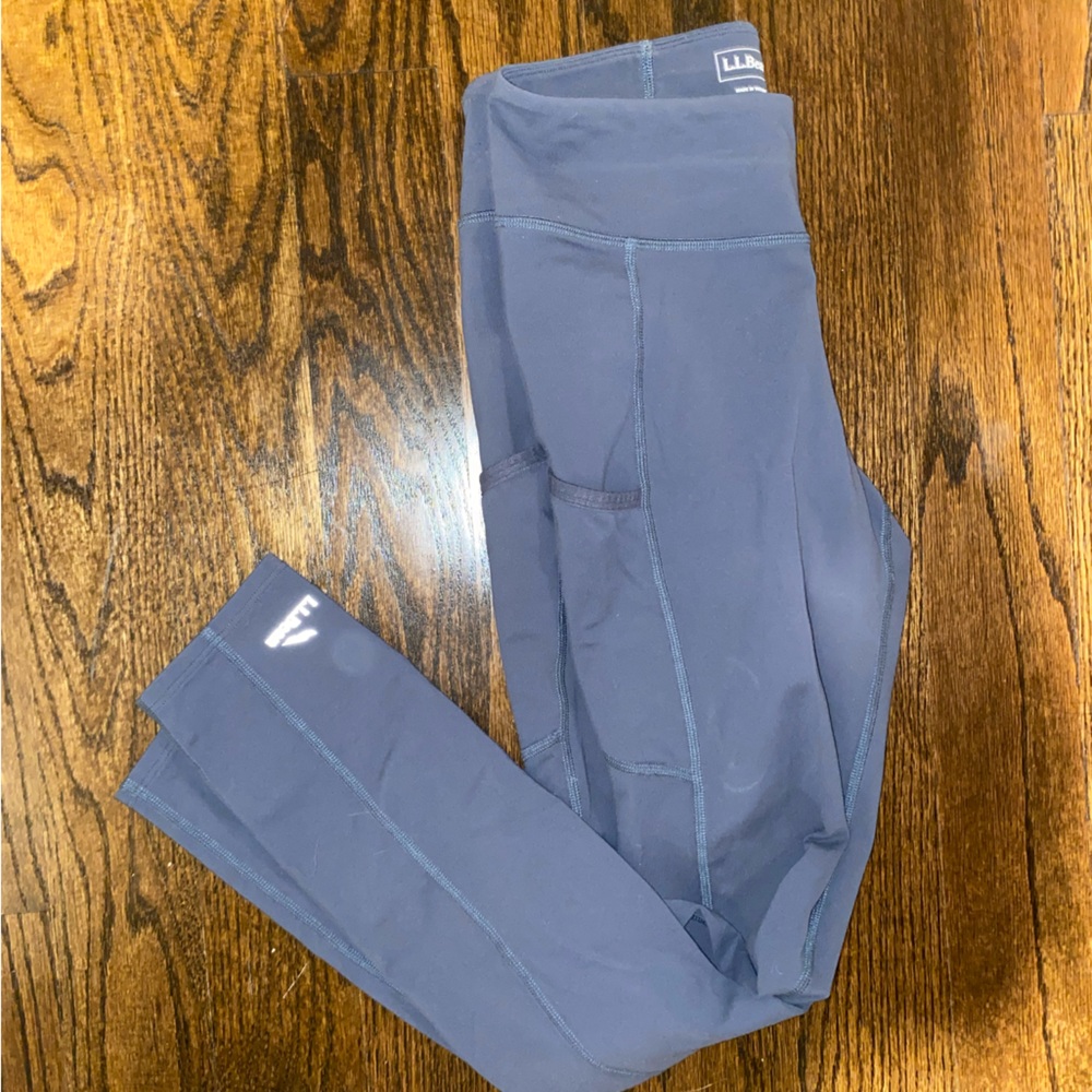LL Bean leggings
